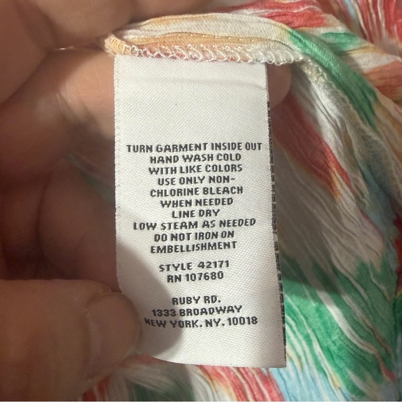 Ruby Rd Colorful Geometric Print Blouse Size XL - Picture 9 of 10